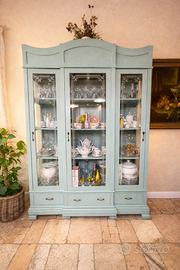 Vetrina in legno massello