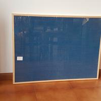 Lavagna 80x60 incorniciata stoffa color avio