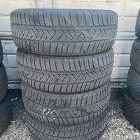 Pneumatici 205 60 16 Pirelli