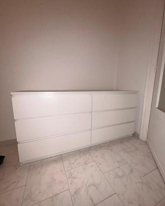 Cassettiera