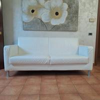 Divano in pelle bianco come nuovo 