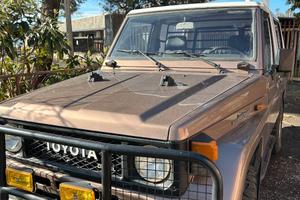 Toyota BJ 73 / 3500 cc