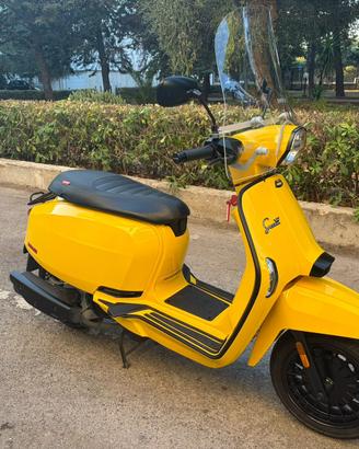 Lambretta 200 Special anno 06-25