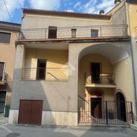 CASA SEMINDIPENDENTE A FILIGNANO