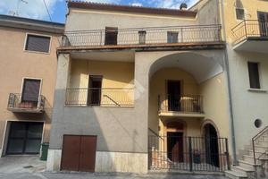 CASA SEMINDIPENDENTE A FILIGNANO