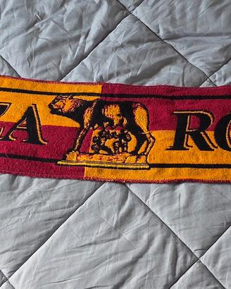 sciarpa forza roma