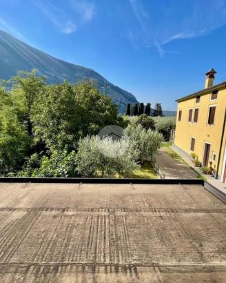 RUSTICO A RIVOLI VERONESE