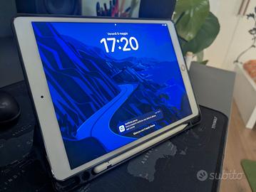 iPad Pro 10.5 128GB + Cover + Apple Pencil