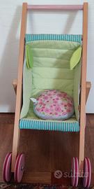 Passeggino per bambole Haba in legno e stoffa