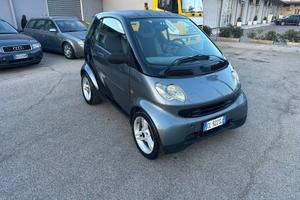 Smart ForTwo 800 coupé pure cdi