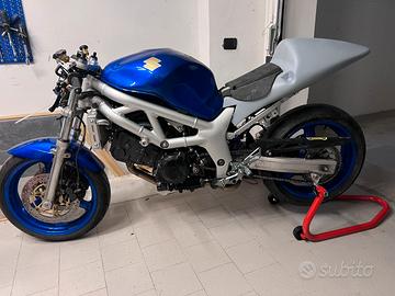 Suzuki SV 650 pista/strada
