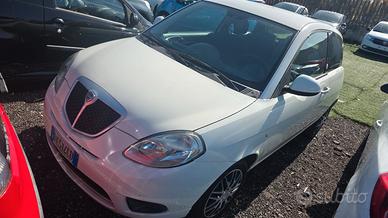 Lancia Ypsilon 1.4 E-Collection Ecochic GPL