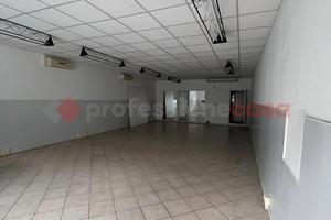 Negozio Arezzo [Rif. C135ACG]