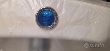 vasca angolare  idromassaggio