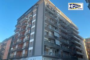 Bivani più accessori Via Romagna