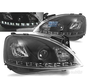 FARI PER OPEL CORSA C 00-06 LUCE DIURNA A LED NERI