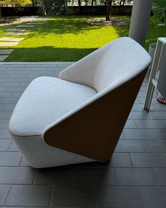 Poltrona girevole Nest