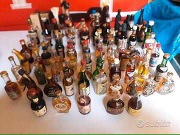 LOTTO 163 BOTTIGLIE LIQUORE MIGNON ANNI '70