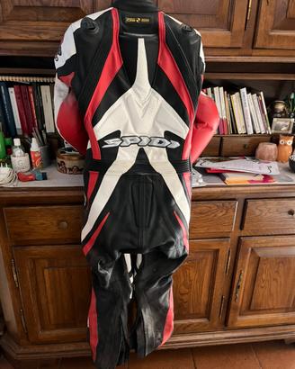 tuta da moto in pelle a marchio Spidi