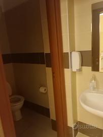 Ufficio adibito a studio odontoiatrico