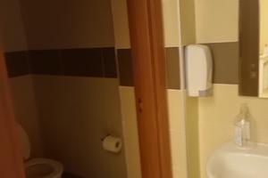 Ufficio adibito a studio odontoiatrico