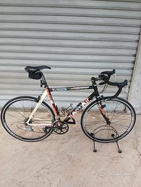 Bici da corsa marca WhiStle