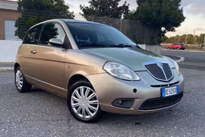 Lancia Ypsilon 1.2 Oro Giallo