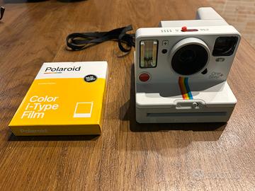 Polaroid One Step +