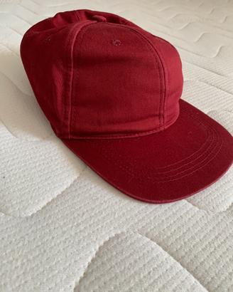Berretto cappello con visiera bershka