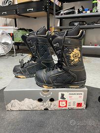 Scarponi snowboard burton shaun white