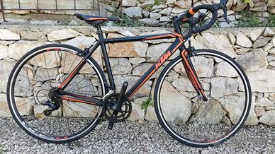 BDC  KTM STRADA 800 (2016) Tg 52