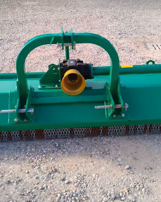 Trincia DPS 220