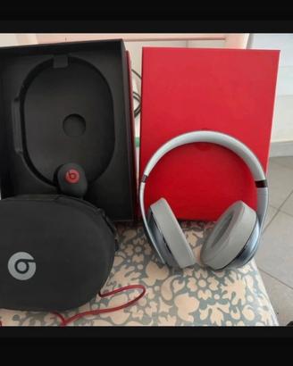 Beats studio Wireless by DR Dree