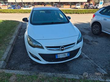 opel astra 