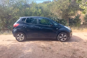 auto kia venga