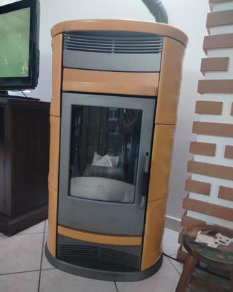 Stufa a pellet edilcamin