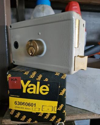 Serratura Yale