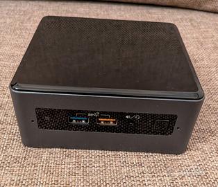 Intel NUC 8i5BEH | i5 Quad-Core | 8GB RAM | 256GB