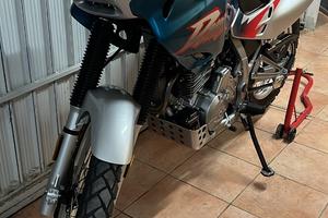 Honda dominator 650