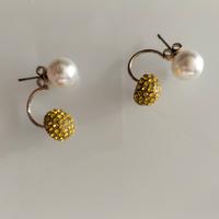 Orecchini con perla