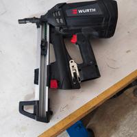 Sparachiodi a batteria