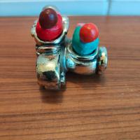 Scultura di Enzo Viviani.