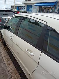 Mercedes Classe B 180 2010 Benzina