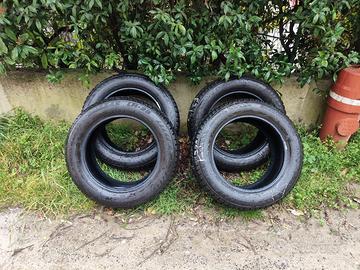 4 ruote invernali Bridgestone 205/60 R16