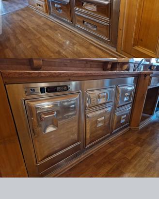 frigo sottobanco bar