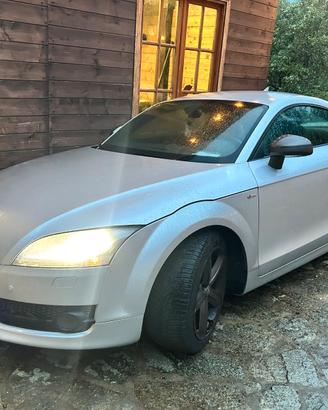 Audi TT TSFI 2.0 200 cv  benzina manuale S-line