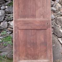 antico portone in legno 