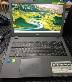 PC Acer Aspire E15