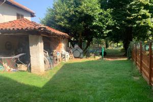 CASA SEMINDIPENDENTE A SAN CARLO CANAVESE