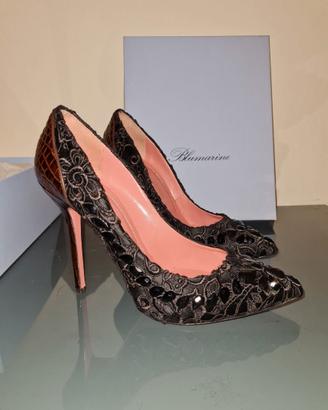 Décolleté Blumarine con pizzo e Swarowski